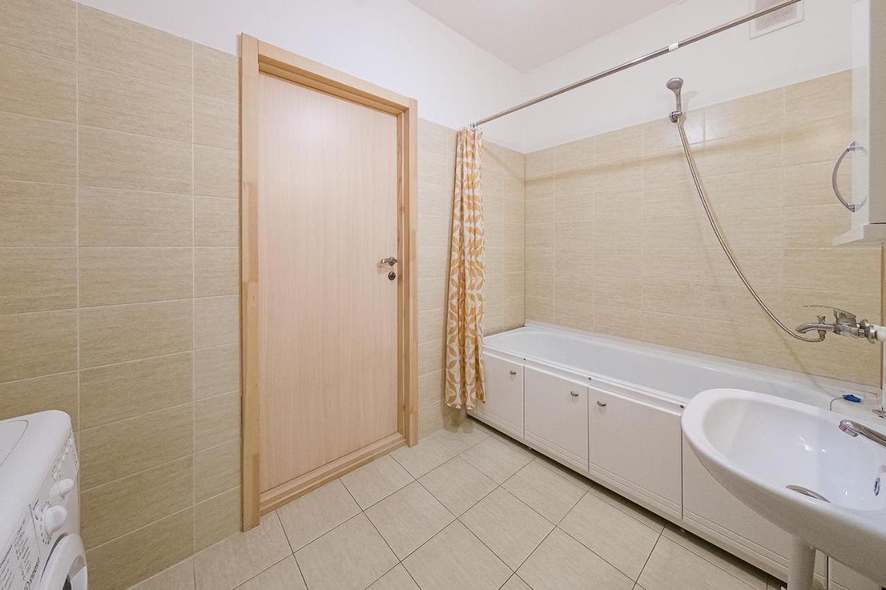 Apartment Artek Ekaterinburg Dış mekan fotoğraf