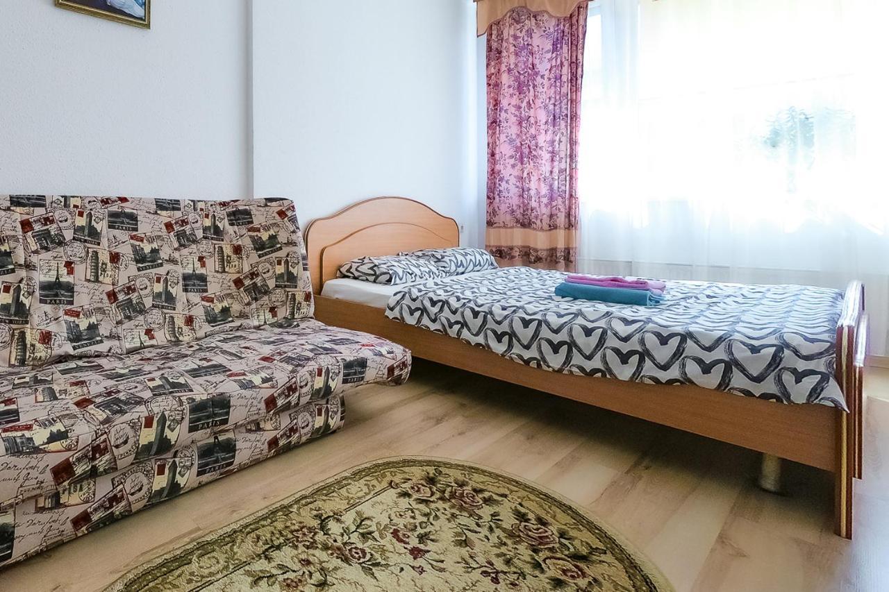 Apartment Artek Ekaterinburg Dış mekan fotoğraf